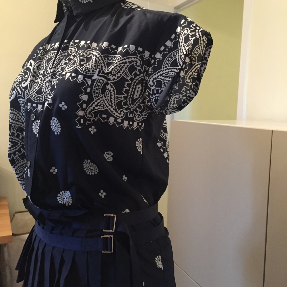 Sacai Bandana Print Pleated Skirt Top - Picture 2 of 6